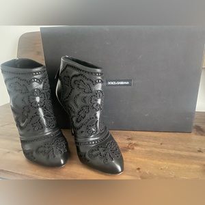 Dolce & Gabbana Laces Ankle Boots